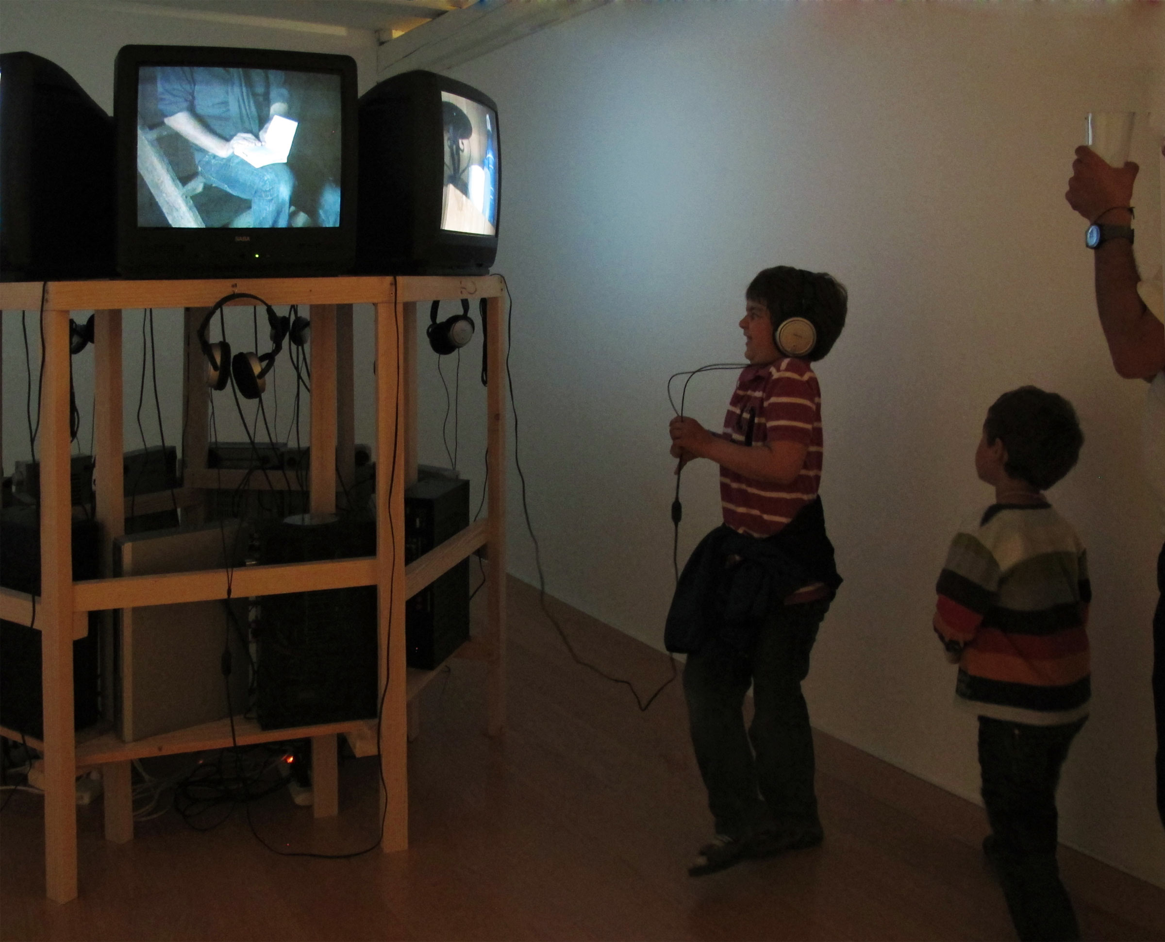 Johannes Burr: KREDIT #7 // Ausstellung im Nextex St. Gallen, 2012