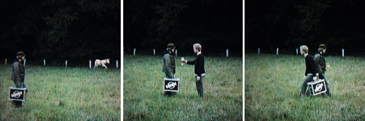 Video-Stills aus: KREDIT #4 // Kettenfilm mit Philipp Isfort und Philipp Wiynck // Schöppingen 2009